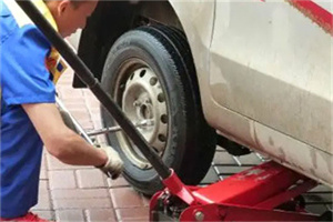 万寿寺附近拖车24小时服务热线电话